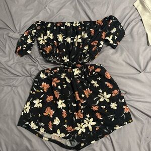 SHEIN Black Floral Off-Shoulder Dress